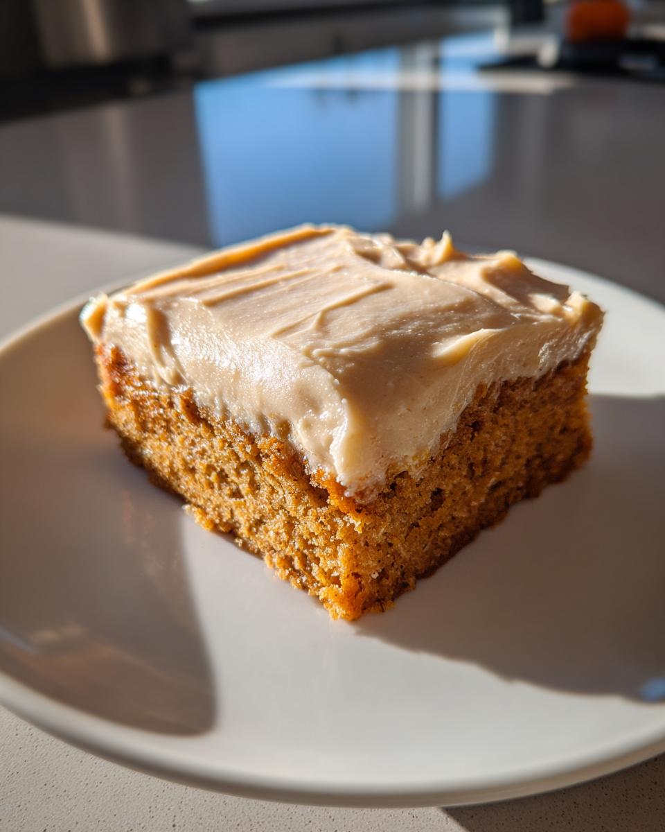 Pumpkin Bars with Brown Sugar Frosting - detail 2