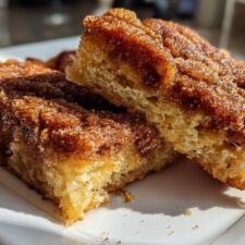 Irresistible Cinco de Mayo Dessert: Easy Churro Bars