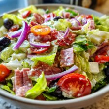 15-Minute Italian Grinder Salad That’s Irresistibly Crunchy