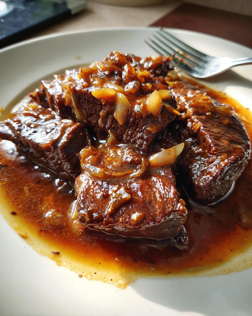 Best ever Slow Cooked Round Steak - detail 2