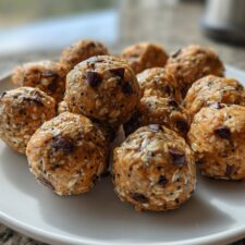 Peanut Butter Protein Balls